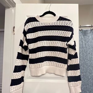 Universal Thread Blue and White Crew Neck Sweater